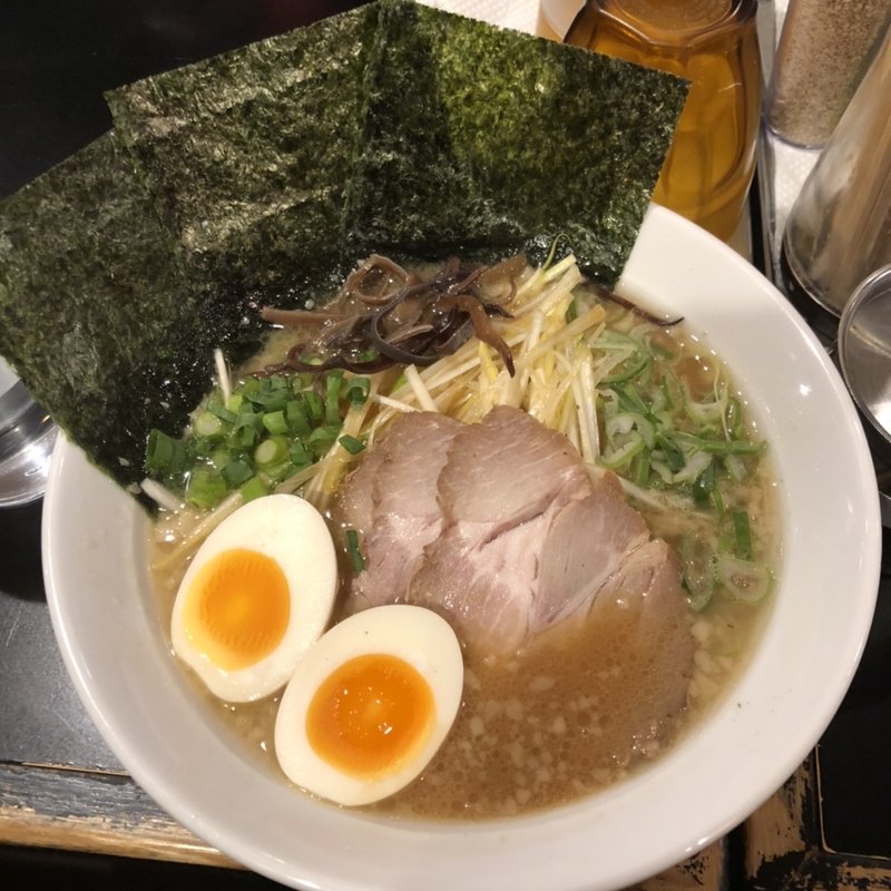 (長浜ラーメンまるみ)