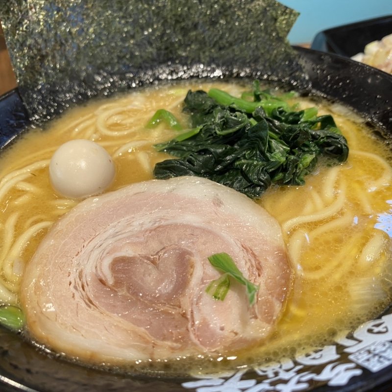 ラーメン(町田商店 仲町台店)