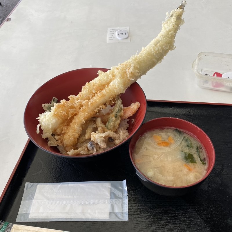 穴子丼 一本盛(小柴のどんぶりや)