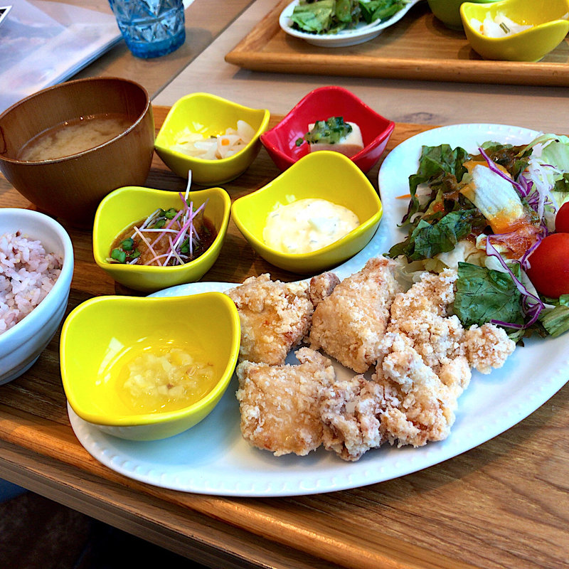 三種の味が楽しめるサクサク鶏竜田(Chawan 仙台パルコ店)