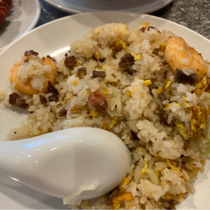 エビ炒飯(愛群 （アイチュン）)