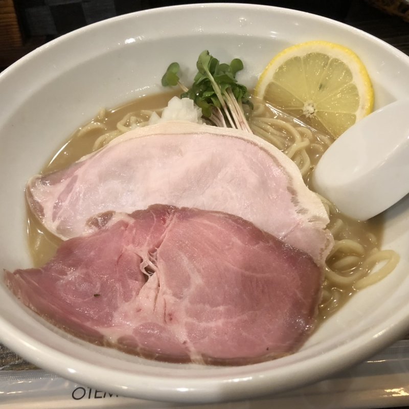 渡り蟹と天然羅臼昆布の冷やし(布施丿貫)