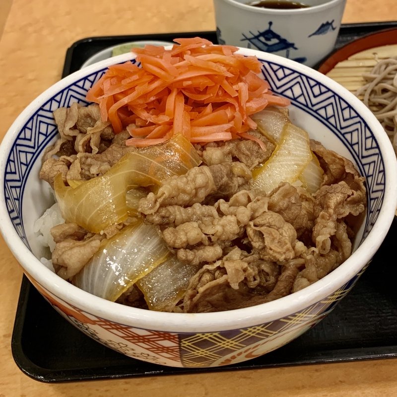 牛丼(そば処吉野家 足柄サービスエリア下り店 （アシガラサービスエリアクダリテン）)