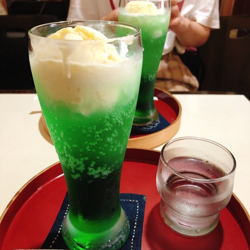 クリームソーダ(茶房 紅花 （べにはな）)