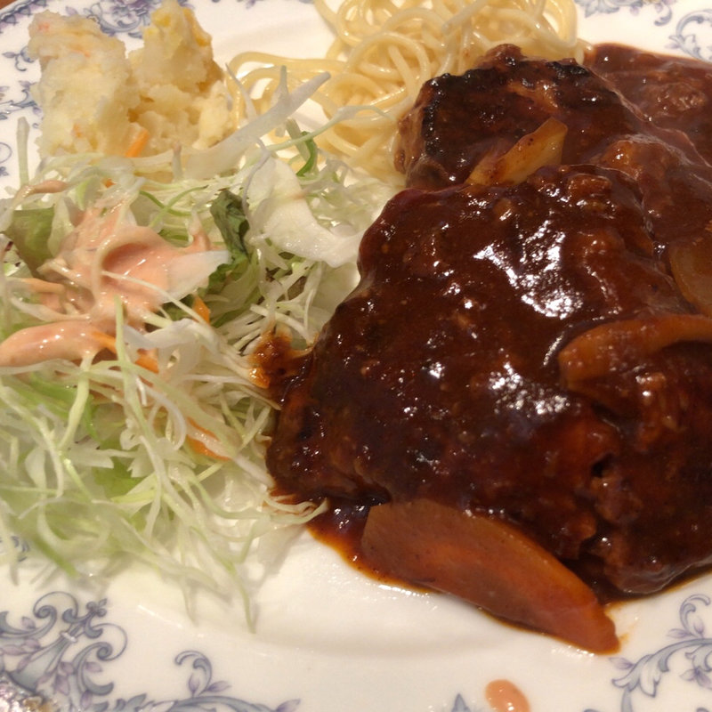 煮込みハンバーグ(技食人 パルク)