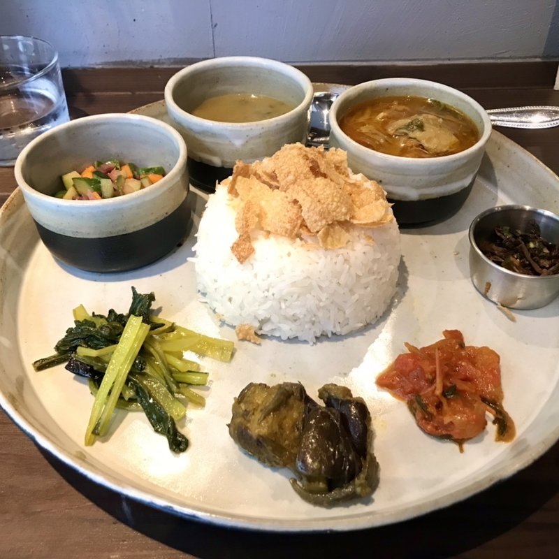 ダルバート(ADI)