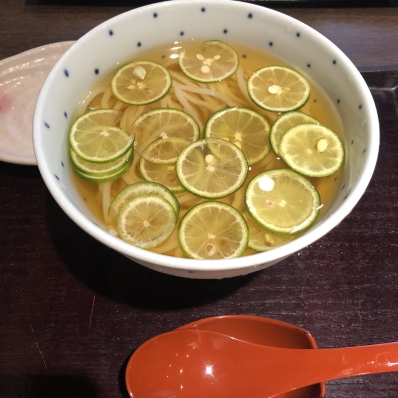すだちうどん(にし家 本店 （にしや）)