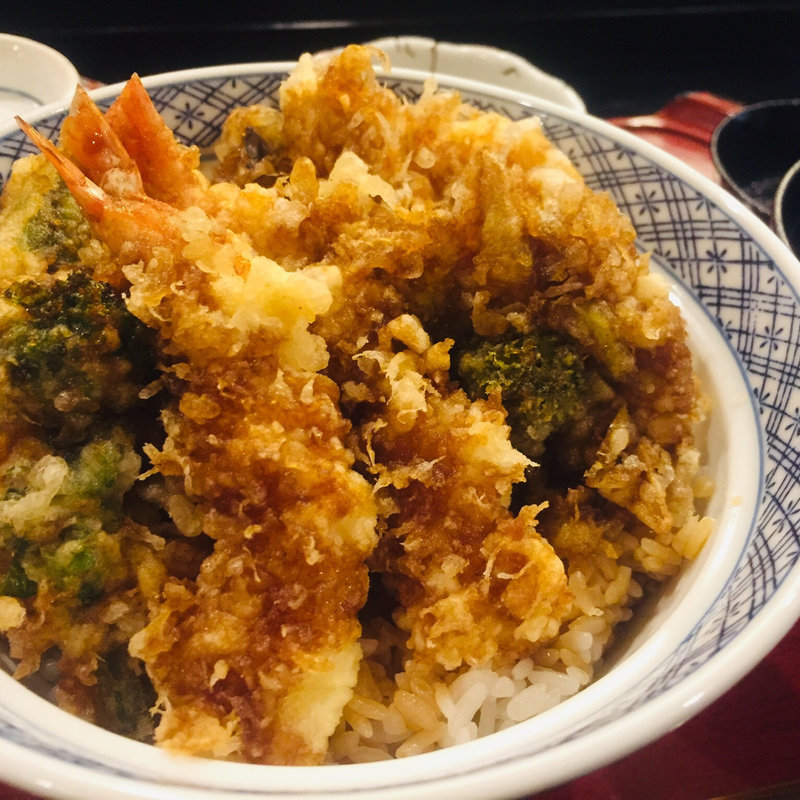 季節の天丼(天麩羅からり)