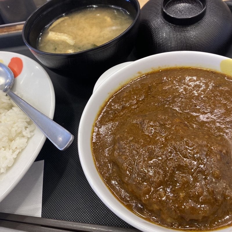 創業ハンバーグビーフカレー(松屋 鶴見東口店 （ツルミヒガシグチテン）)