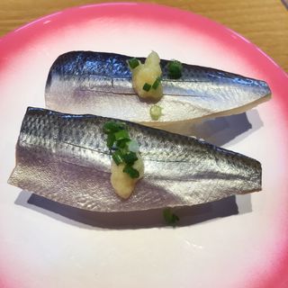 コハダ酢〆(回転寿司 すしえもん ブランチ博多パピヨンガーデン店)