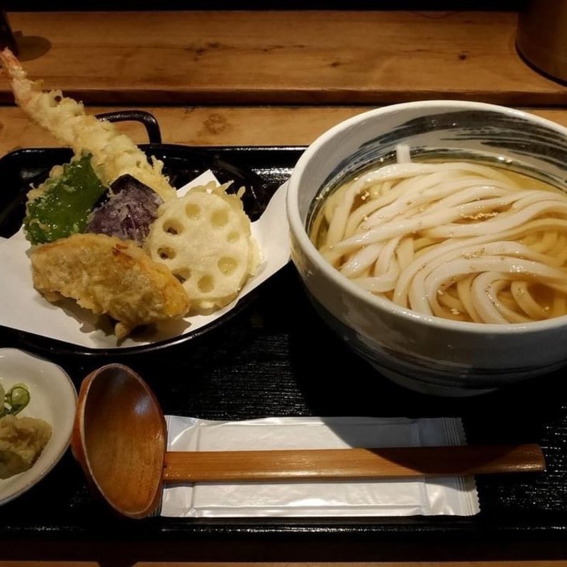 ひやかけの天ぷらセット(福ちゃん )