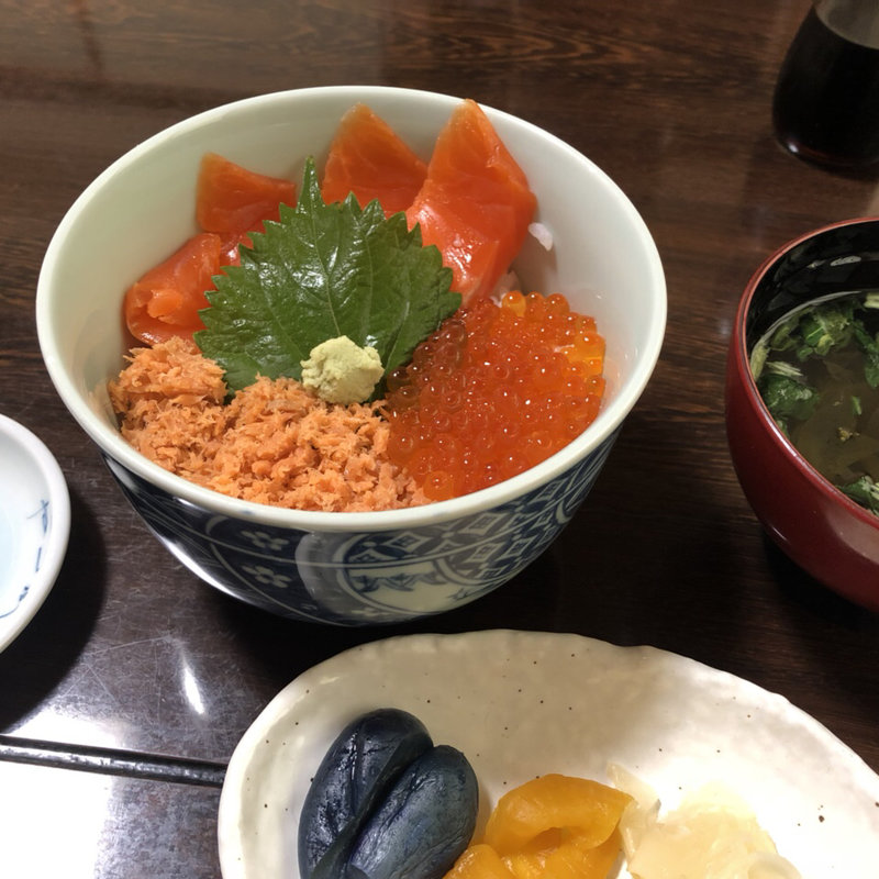 寿司安(寿し安 （すしやす）)