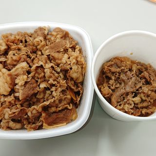 肉だく胡麻ドレ牛丼(吉野家 １号線川崎遠藤町店)