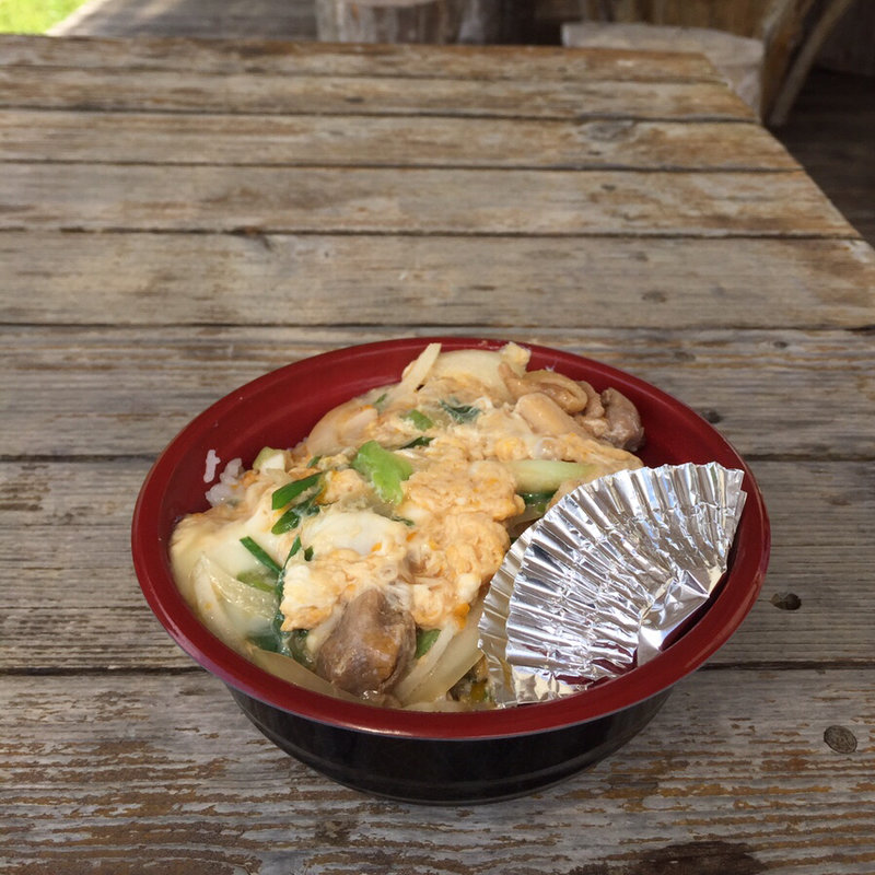 親子丼(田原やま里弁当)