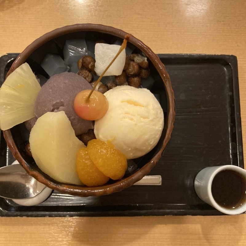 クリームあんみつ(紀の善)