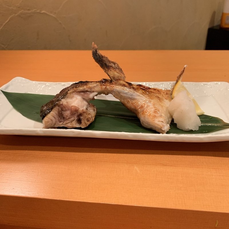 カンパチカマ塩焼き(TAIZUSHI （タイズシ 【旧店名】すしの利行）)