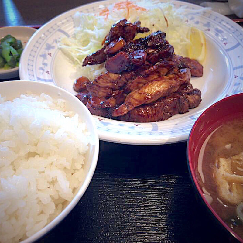 とんてき定食(食事処 かず あすと長町店)