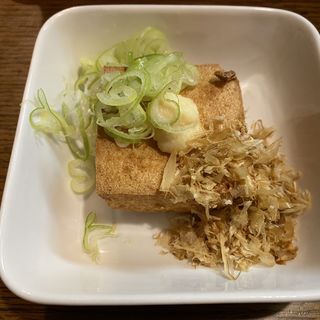 揚げ豆腐(居酒屋 岩ひろ)