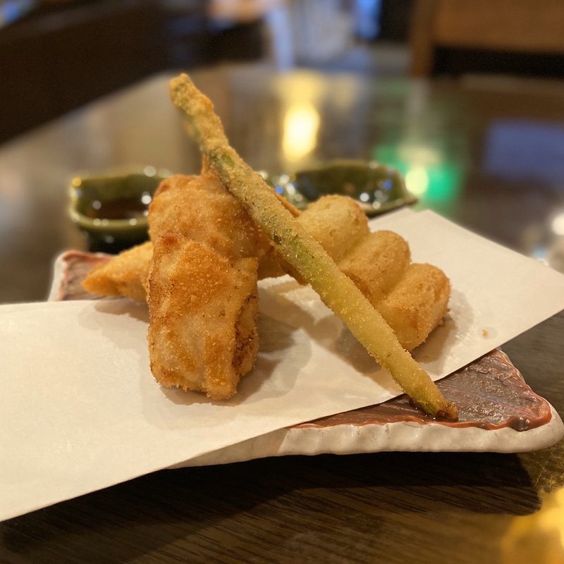 串揚げ 菊セット(白ネギ、アスパラ、まぐろ、豚ヒレ)(菊鉄 )