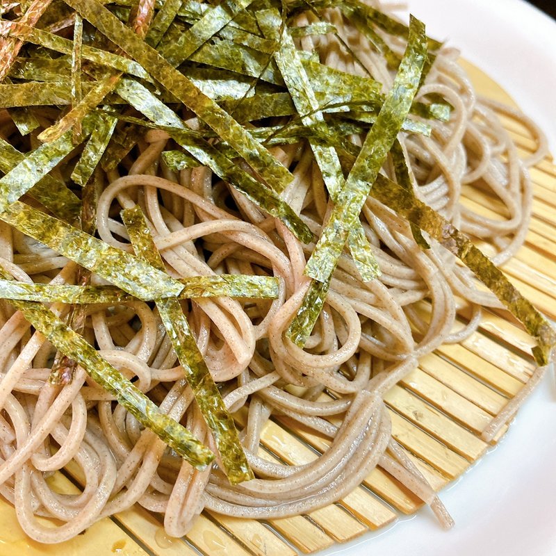 ざるそば(お食事処 かなっぺ)