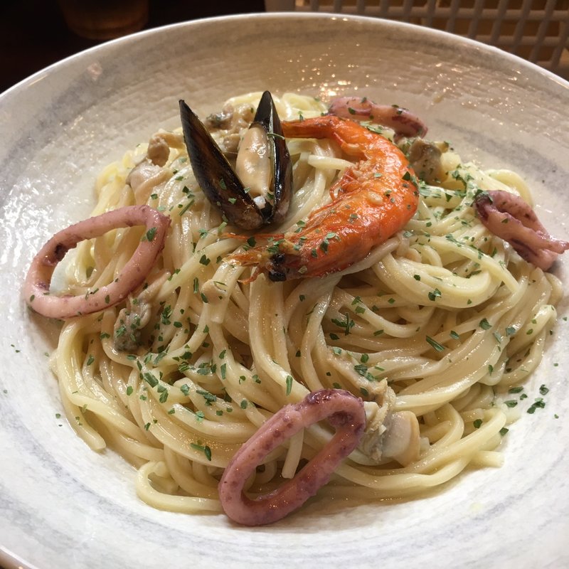 ペスカトーレ風トマトつけ麺(限定)(麺座 かたぶつ )