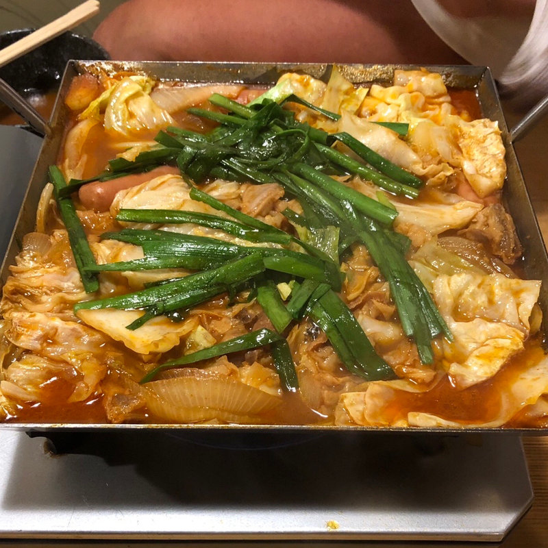 ちりとり鍋(やわらか 法善寺店 すき焼き もつなべ)