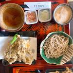 昇竜舞茸の天ぷらとおろし蕎麦
