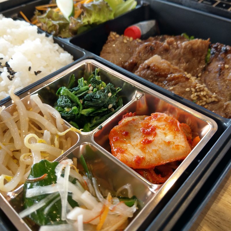 玄カルビ弁当(一頭買焼肉 玄 浅草本店)