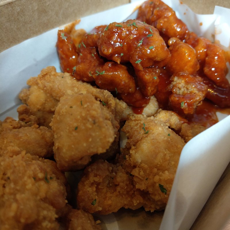 骨無し <ハーフハーフ>チキン 10pcs(けいけいタッカルビ)