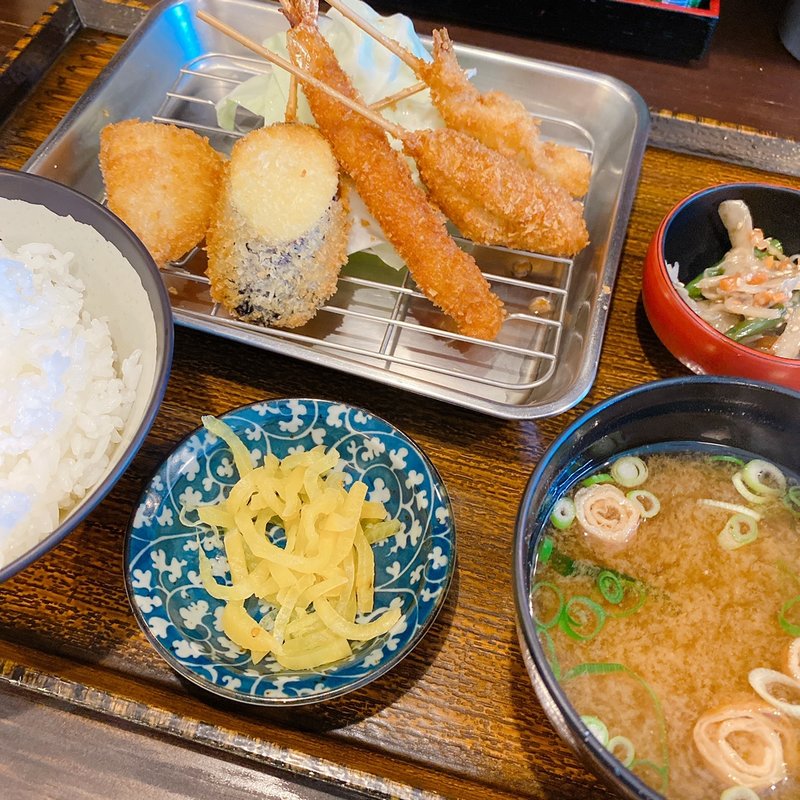 串カツ定食(鶏膳 明石総本店)