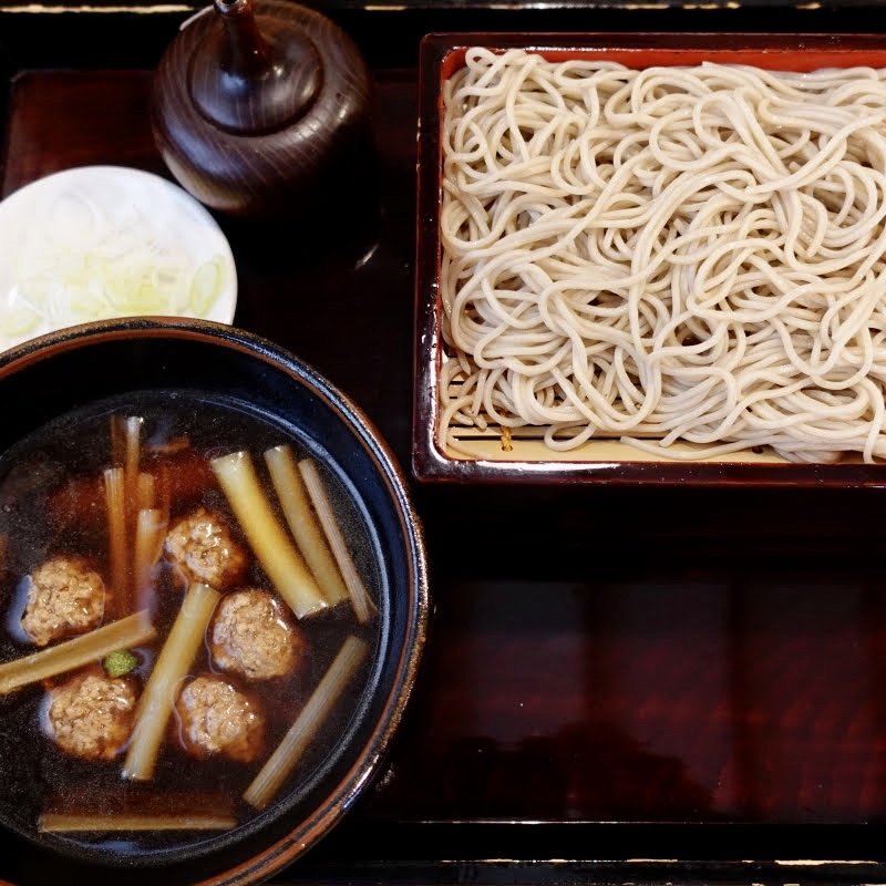 鴨つくねせいろ(芝新橋 おそば 能登治(のとじ))