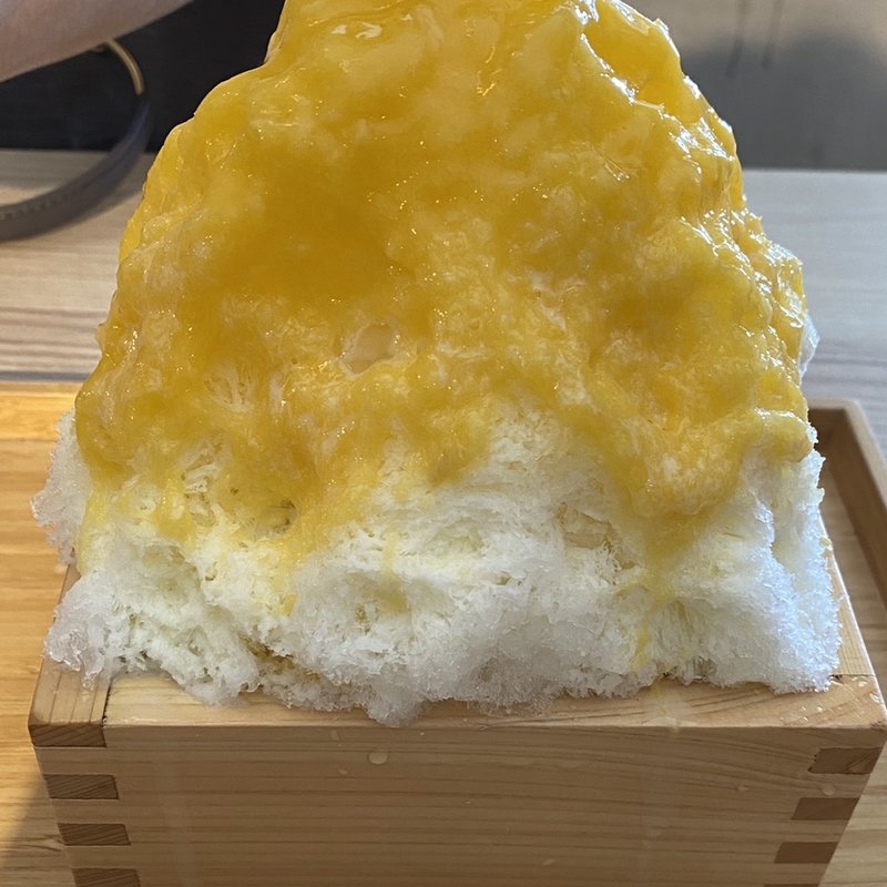 マンゴー氷(キワジ市場本店高松市瀬戸内町)