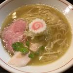 鰹香る鶏塩白湯(namaiki noodles)