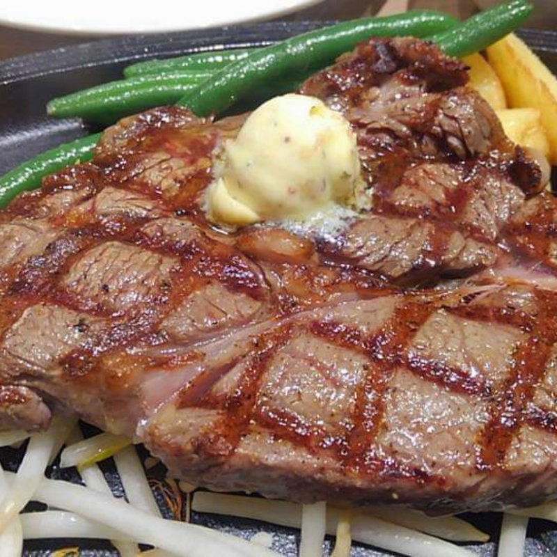 溶岩焼熟成リブロースステーキ(デンバープレミアム 三宮店)