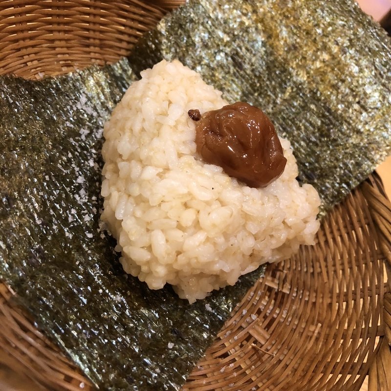 梅おにぎり(伊勢もと （イセモト）)