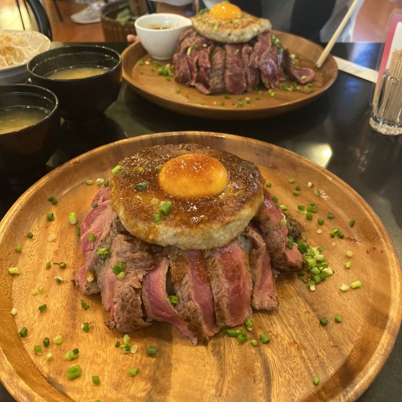 肉山(コロンブス )