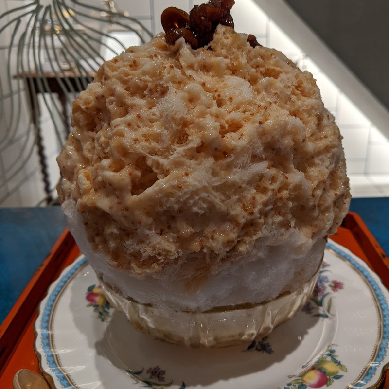 キャラメリゼした無花果とプリン(お茶と酒　たすき )