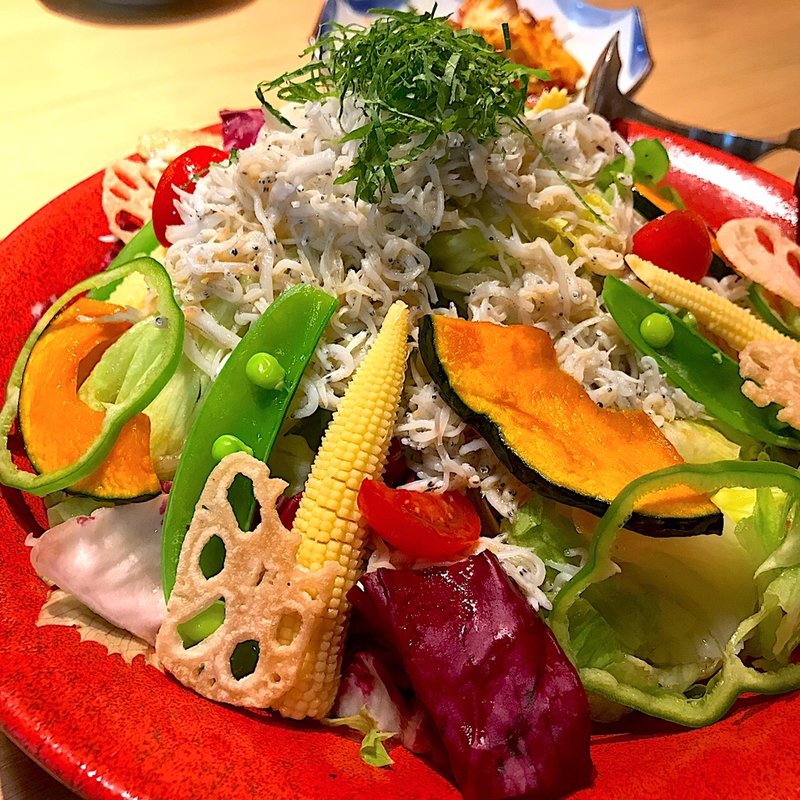 しらすとレタスのサラダ(魚金醸造)