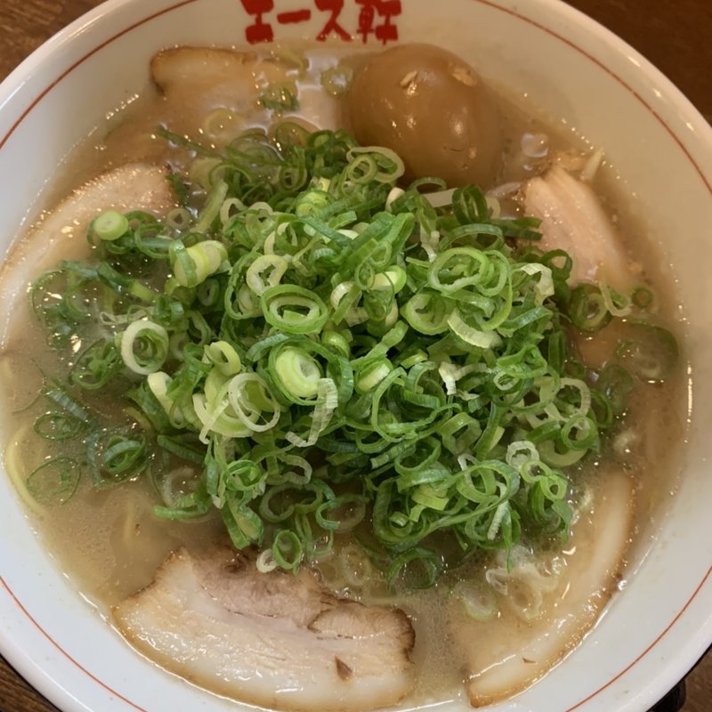 とんこつラーメン(ラーメンエース軒 伊丹本店)