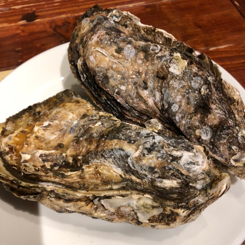 専用シートで1つからオーダーできる自慢の『牡蠣』(尾道WHARF （オノミチワーフ）)