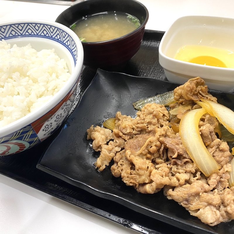 牛皿定食ご飯大盛(吉野家 札幌狸小路店)