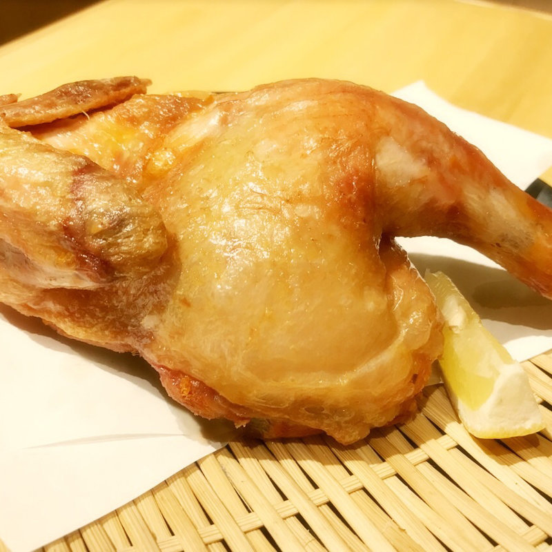 大山鶏パリパリ半身揚げ(素揚げ酒場 パリパリ)