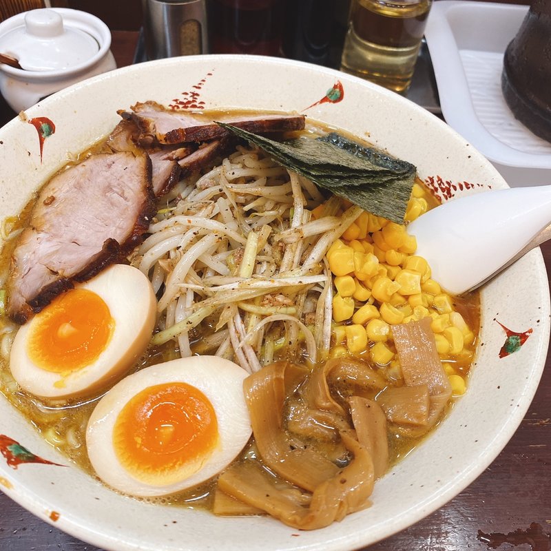 まかないラーメン、中盛り(らいおん府中本店)