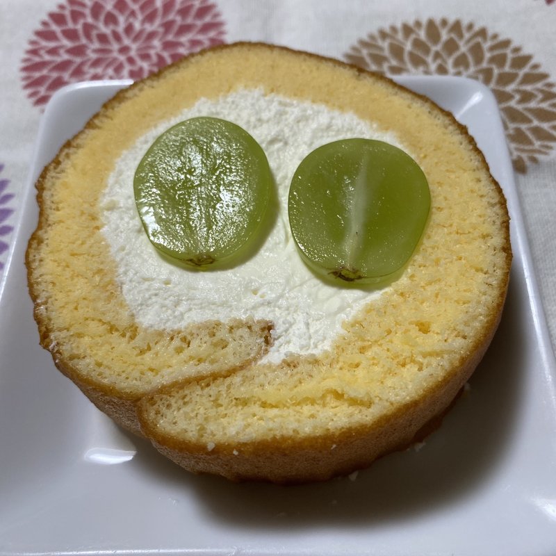 ふんわりロール(シャトレーゼ 御園店)