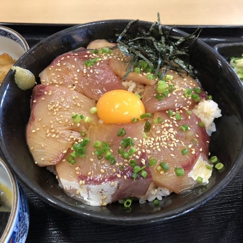 オリーブハマチの漬け丼 並 海鮮食堂 じゃこや の口コミ一覧 おいしい一皿が集まるグルメコミュニティサービス Sarah