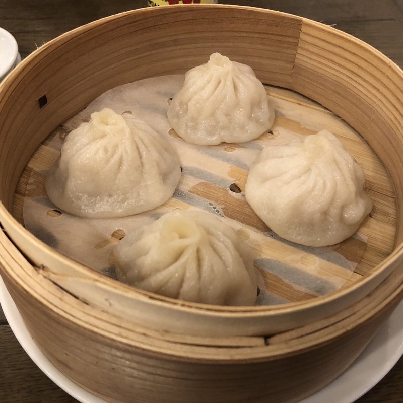 ショウロンポウ4個(上海バール)