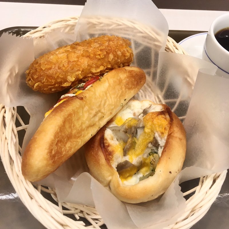 パン食べ放題+ドリンク飲み放題(一部商品を除く)(VIE DE FRANCE 天神地下街店)