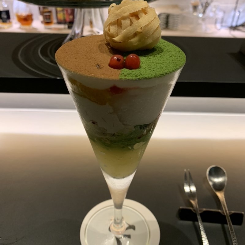 抹茶と烏龍茶〜柚子とライチと共に〜(パフェ、珈琲、酒「佐々木」)