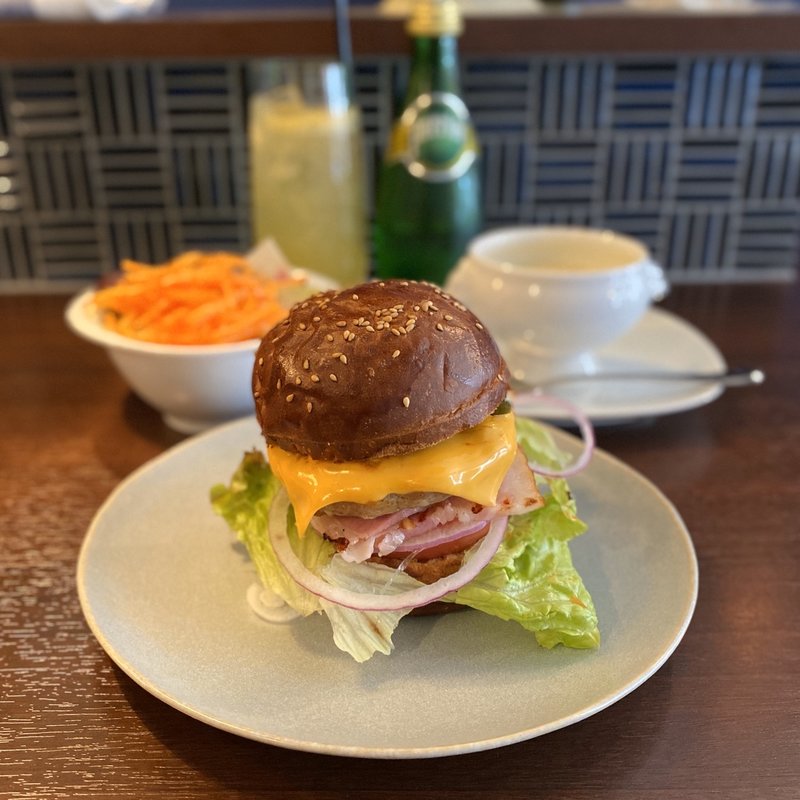 クロテイバーガーSET、はっさくサイダー(クロテイ)