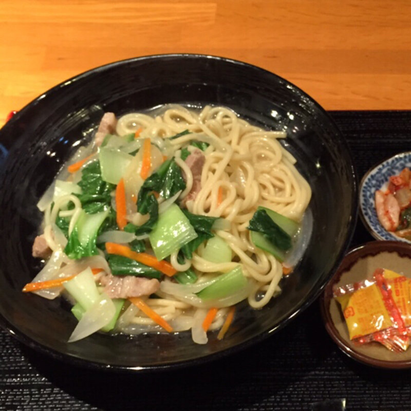 上海やきそば(アジアン食亭 小施哥哥（シャオスークーク）)